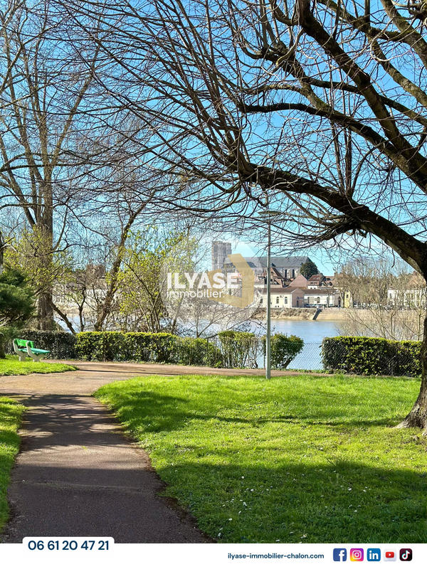 Appartement - 103 m² - 5 pièces