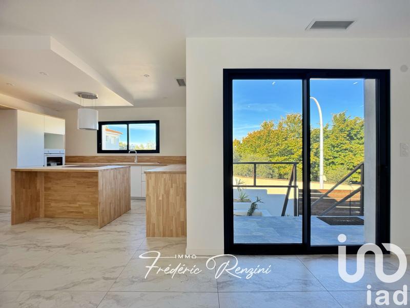 Maison - 125 m² - 5 pièces