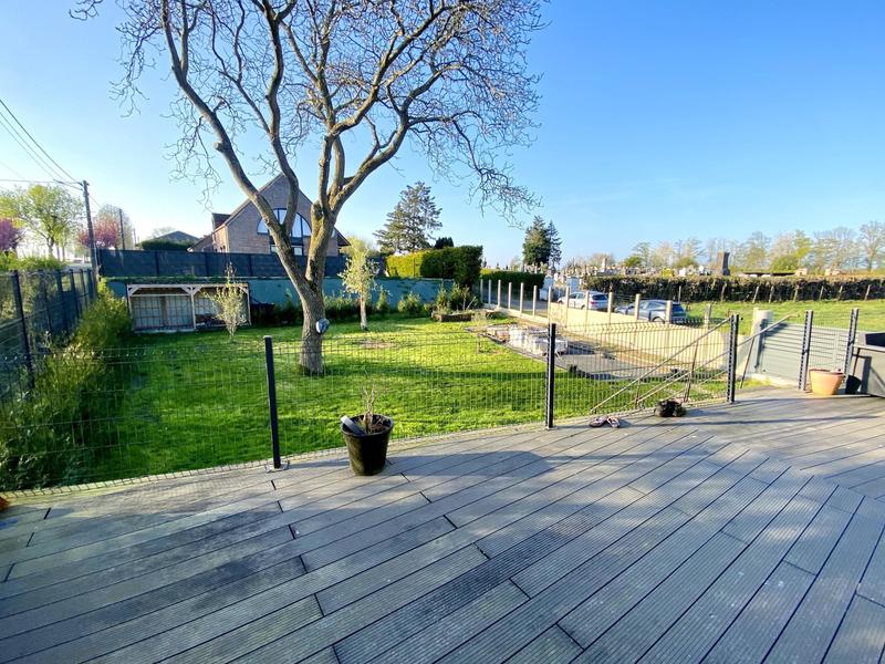 Maison - 204 m² - 7 pièces