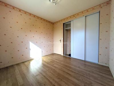 Maison - 106 m² - 6 pièces