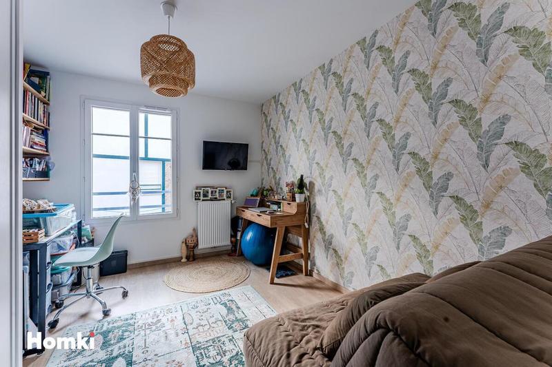 Appartement - 84 m² - 4 pièces