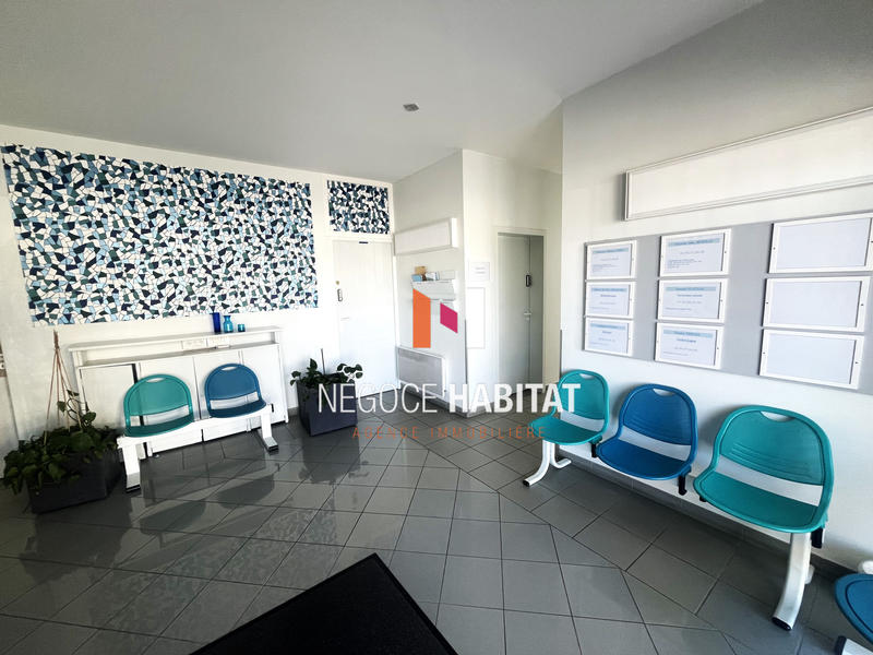 Local d'activités - 339 m²