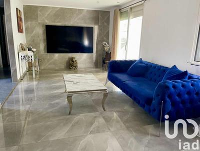 Maison - 121 m² - 4 pièces