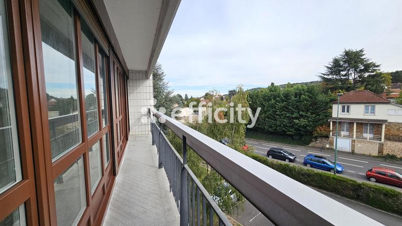 Appartement - 72 m² - 4 pièces