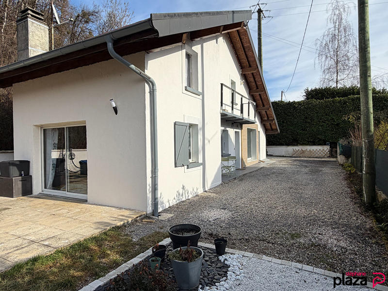 Maison - 126 m² - 6 pièces