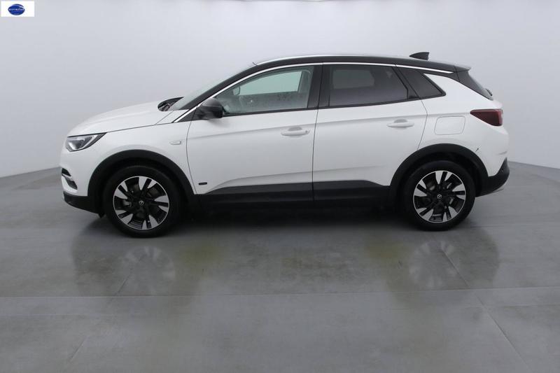Opel Grandland X 1.6 Hybrid Turbo 300 At8 Ultimate
