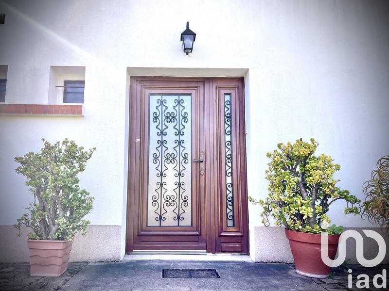 Maison - 99 m² - 4 pièces