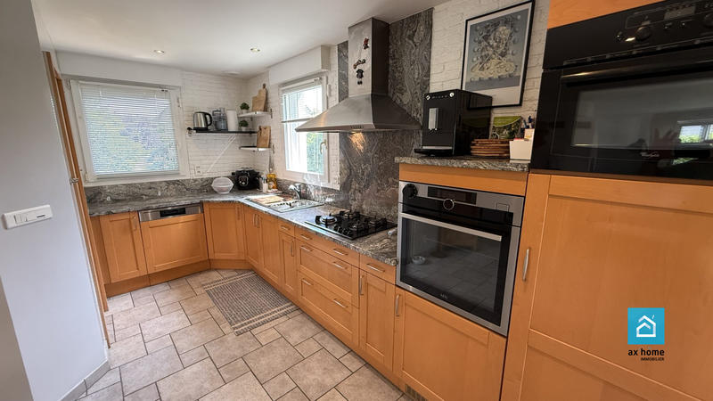 Maison - 150 m² - 6 pièces