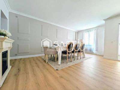 Maison - 180 m² - 6 pièces