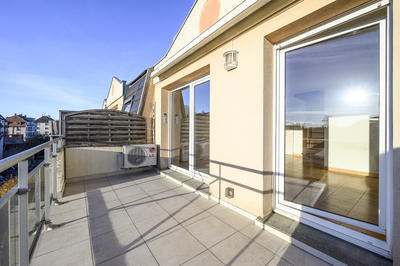 Duplex - 98 m² - 4 pièces