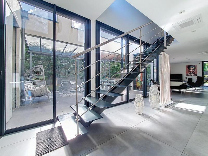 Maison - 169 m² - 5 pièces