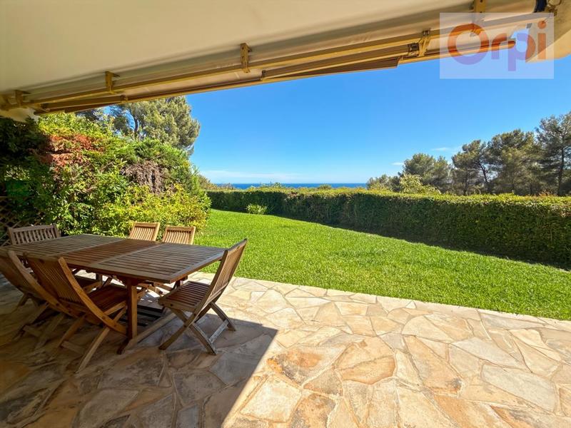 Appartement - 102 m² - 4 pièces