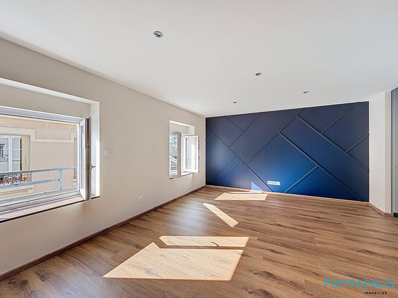 Duplex - 145 m² - 6 pièces