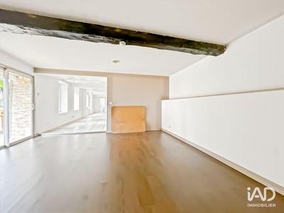 Maison - 200 m² - 6 pièces