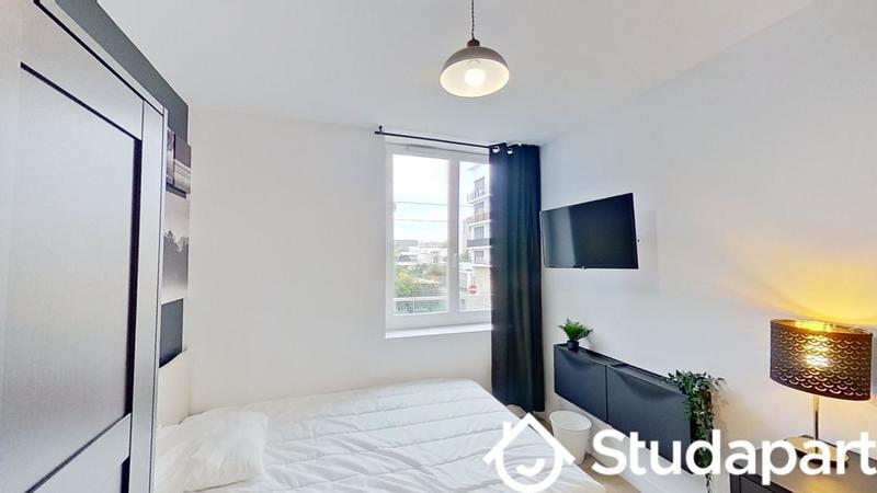 Chambre - 10 m² - 1 pièce