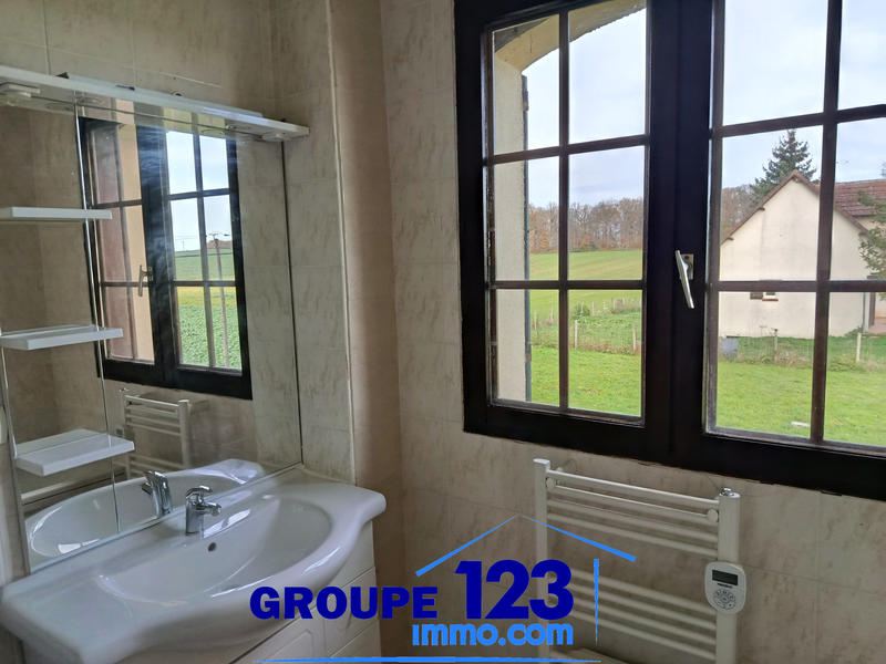 Maison - 97 m² - 5 pièces