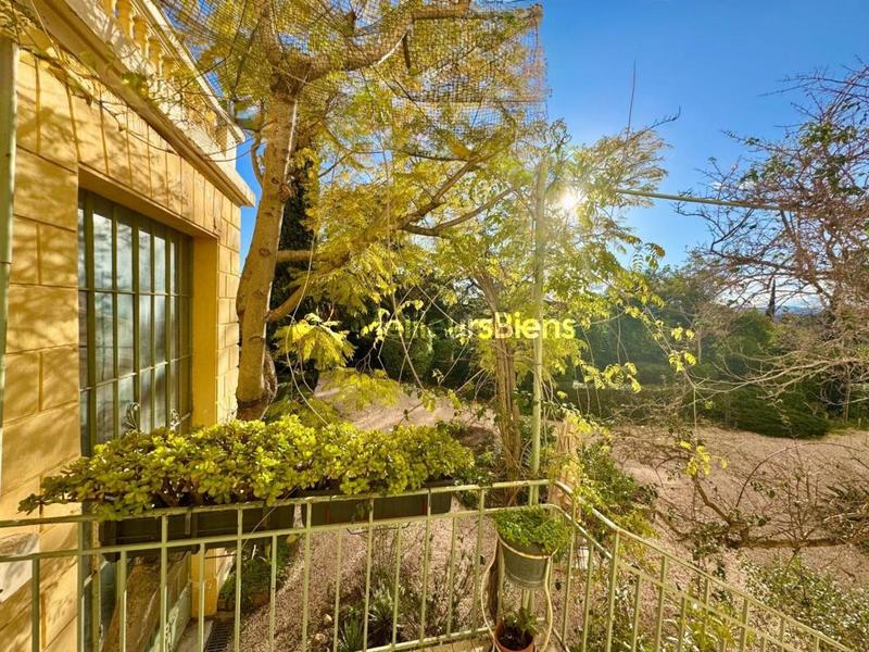 Appartement bourgeois - 117 m² - 4 pièces