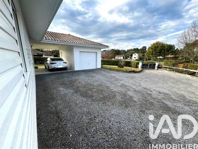 Maison - 179 m² - 6 pièces