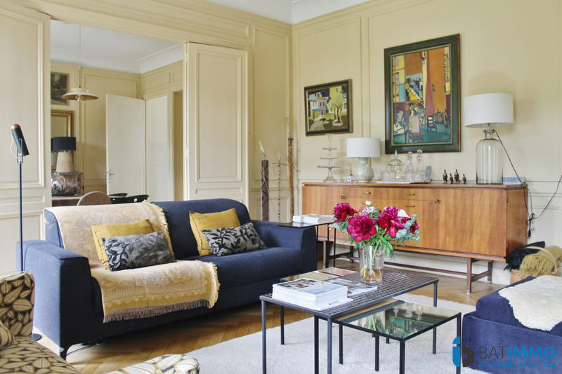 Maison - 265 m² - 7 pièces