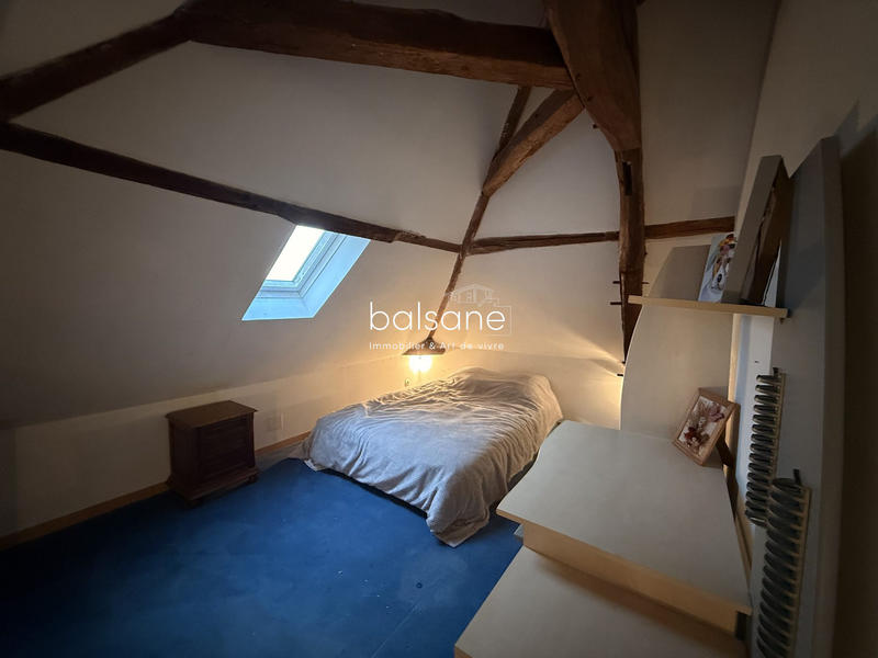 Maison - 226 m² - 8 pièces