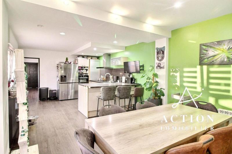 Maison - 105 m² - 4 pièces