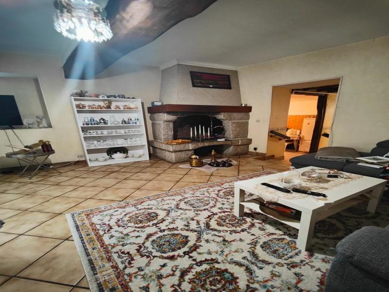 Appartement - 83 m² - 3 pièces