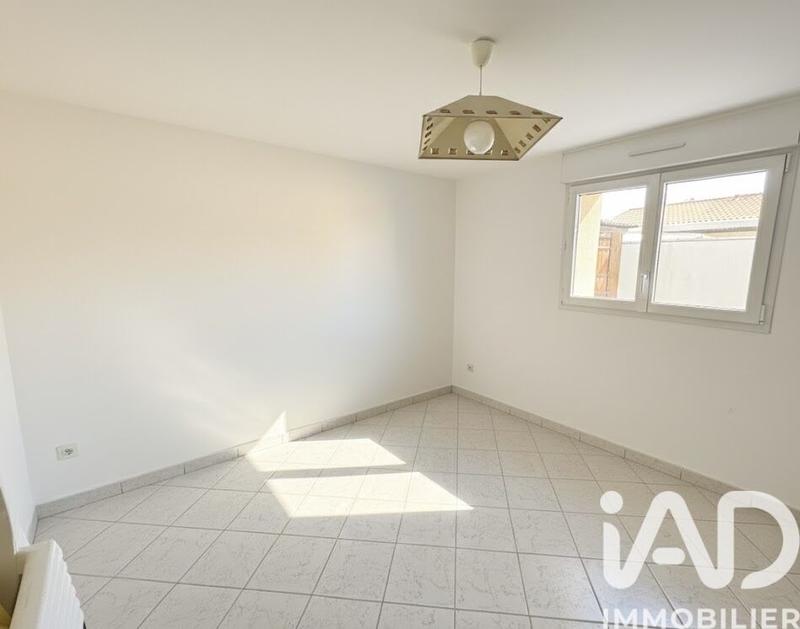 Maison - 231 m² - 9 pièces
