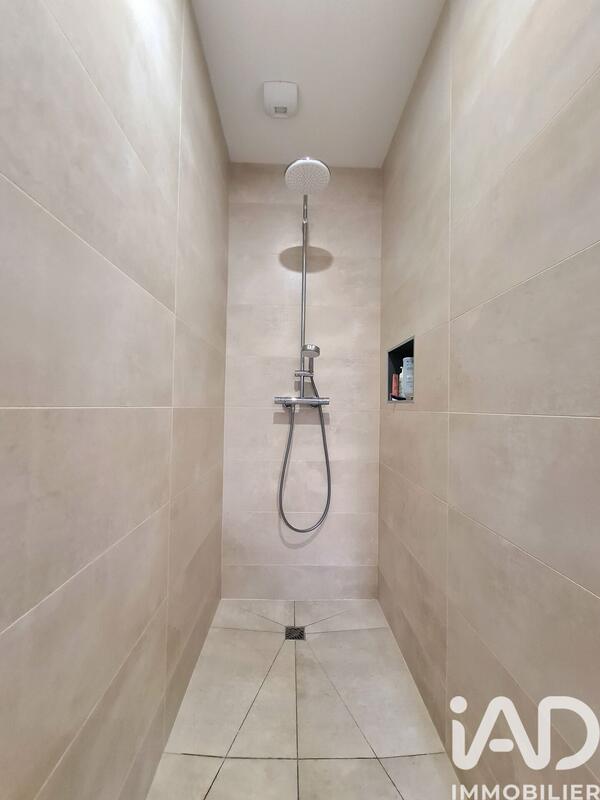 Maison - 189 m² - 5 pièces