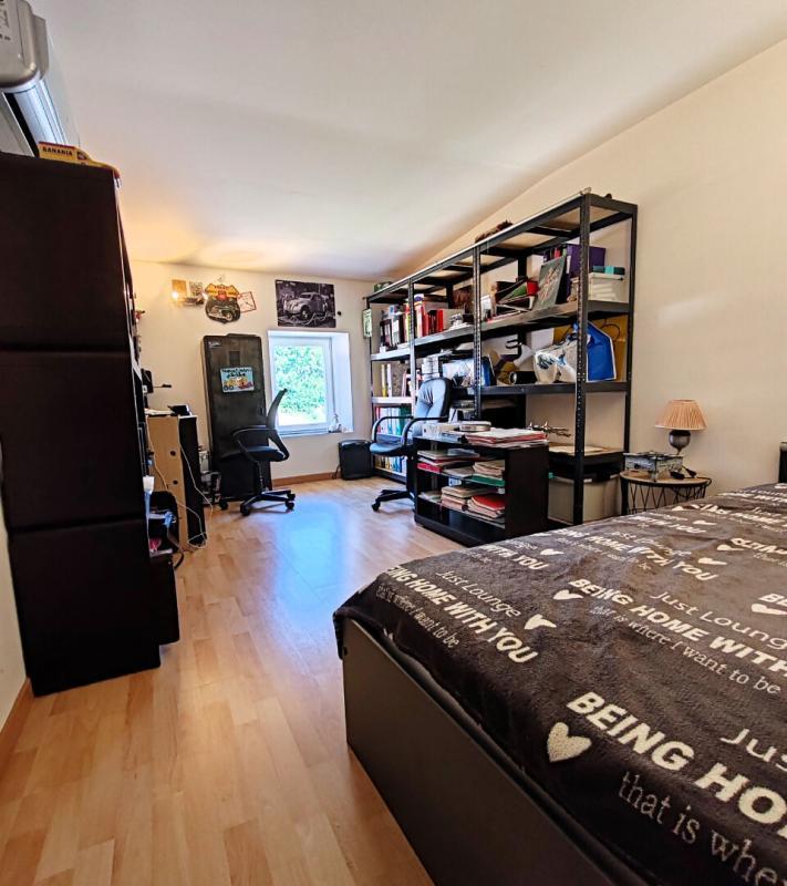 Maison - 184 m² - 6 pièces