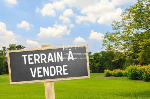Terrain - 2 450 m²