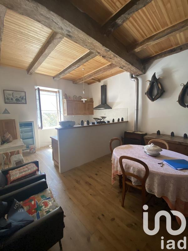 Maison de village - 140 m² - 8 pièces