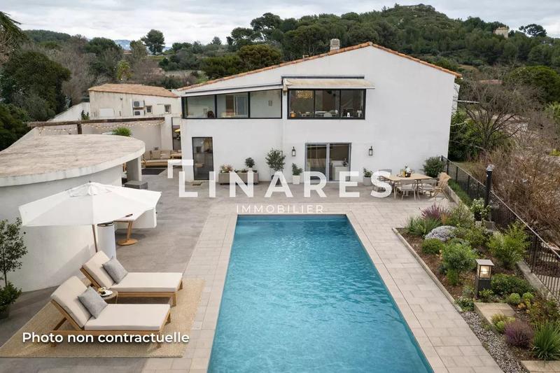 Maison - 143 m² - 5 pièces