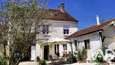 Maison - 191 m² - 8 pièces