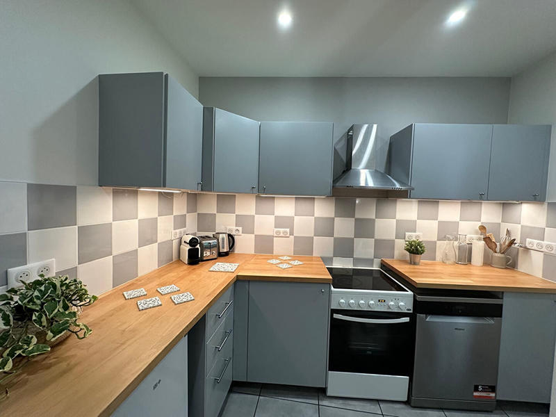 Maison de ville - 153 m² - 11 pièces