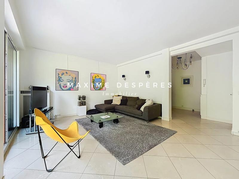 Appartement - 145 m² - 7 pièces