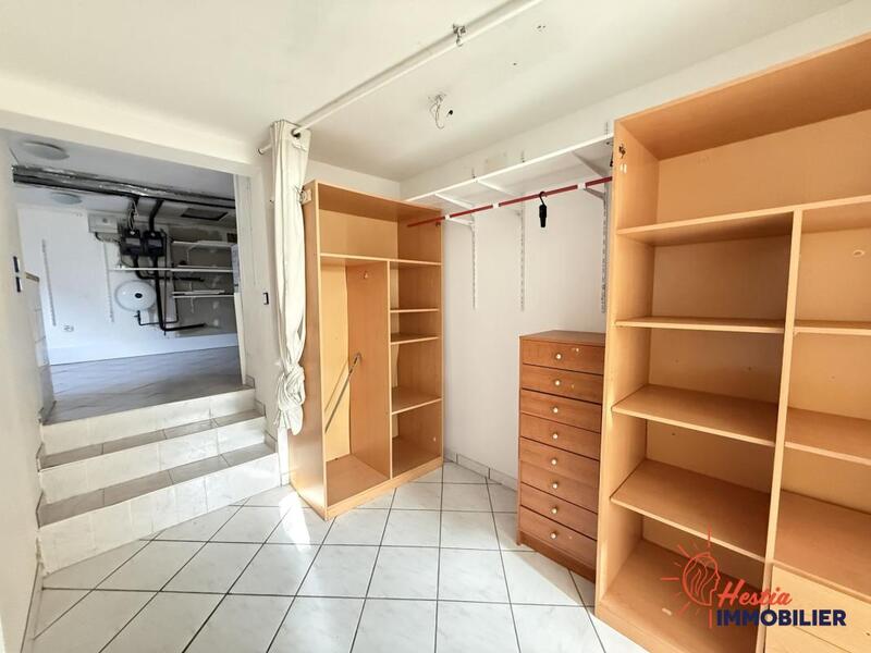 Maison - 98 m² - 5 pièces