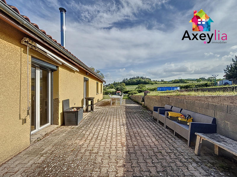 Maison - 122 m² - 5 pièces