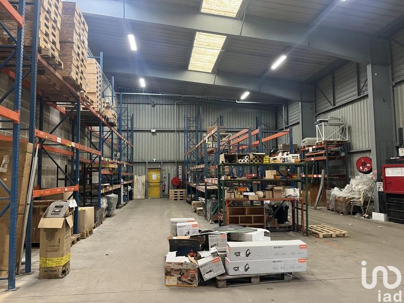 Local commercial - 3 150 m²