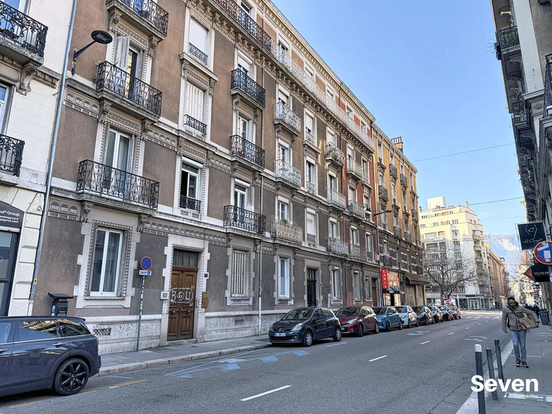 Appartement - 53 m² - 2 pièces