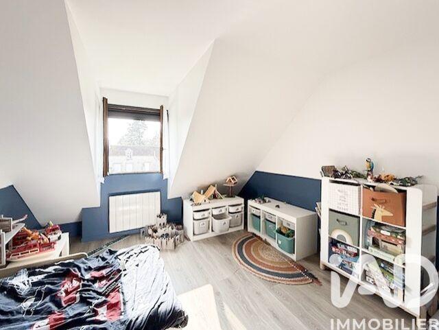 Maison - 147 m² - 8 pièces