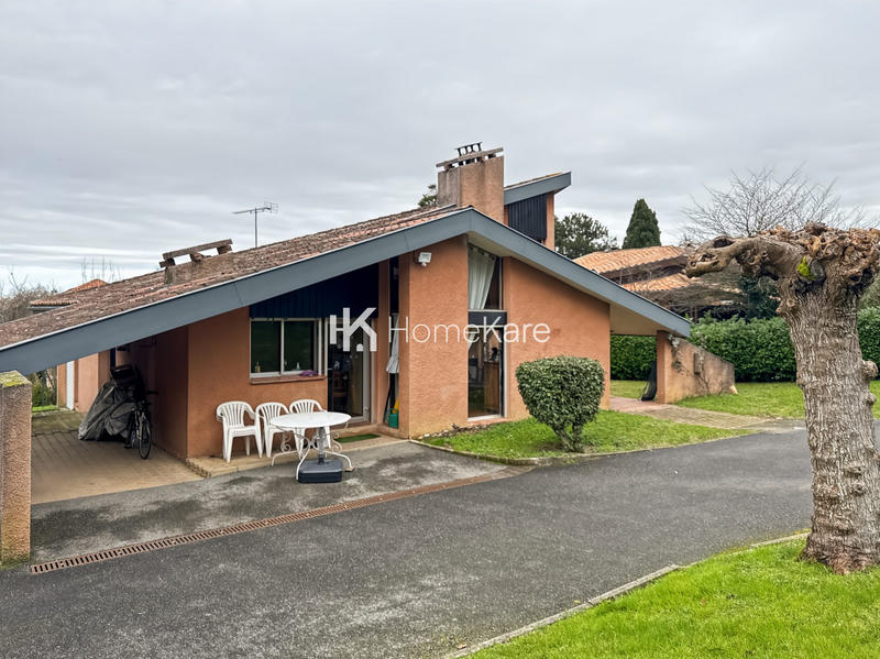 Maison - 163 m² - 6 pièces