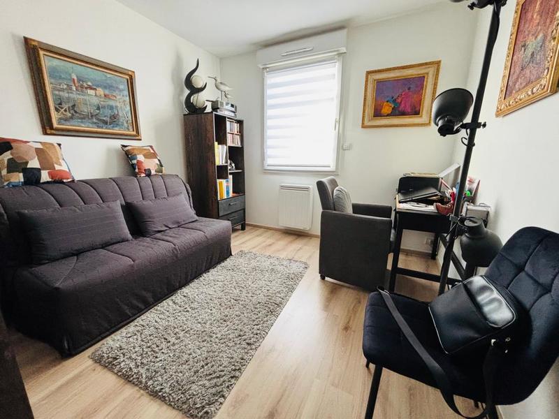 Appartement - 120 m² - 6 pièces