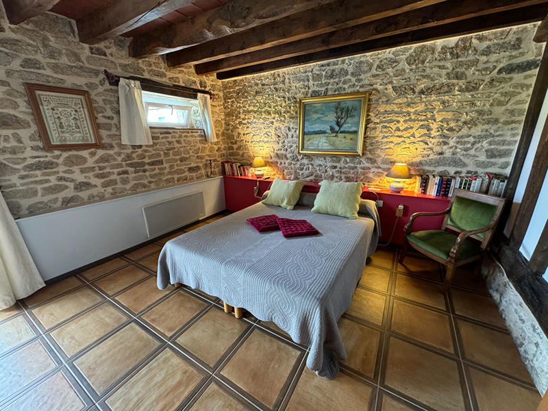 Maison - 300 m² - 14 pièces