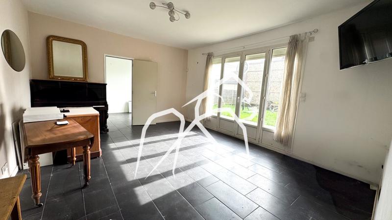 Appartement ancien - 85 m² - 4 pièces