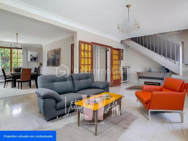 Maison - 159 m² - 5 pièces