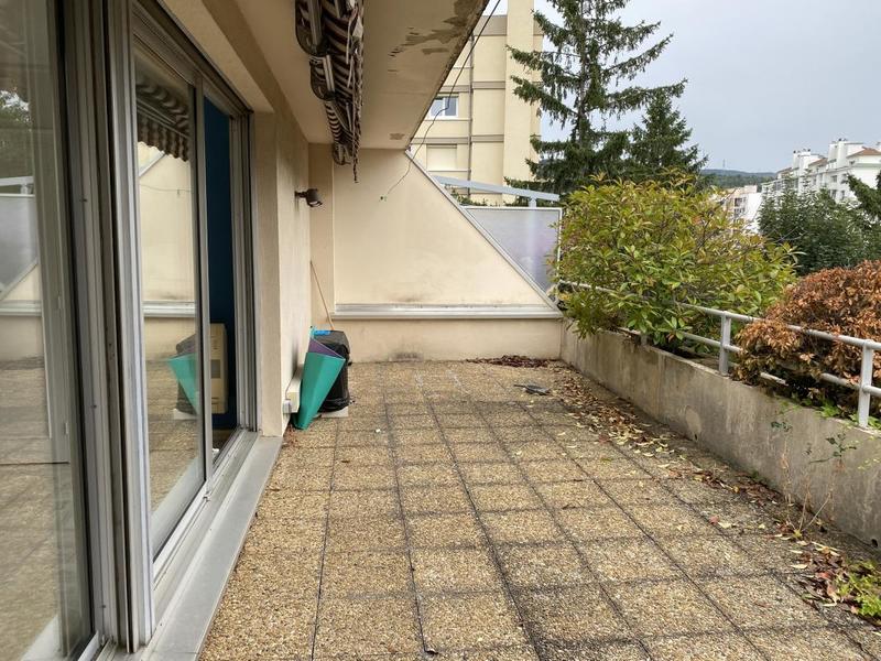 Appartement - 160 m² - 7 pièces