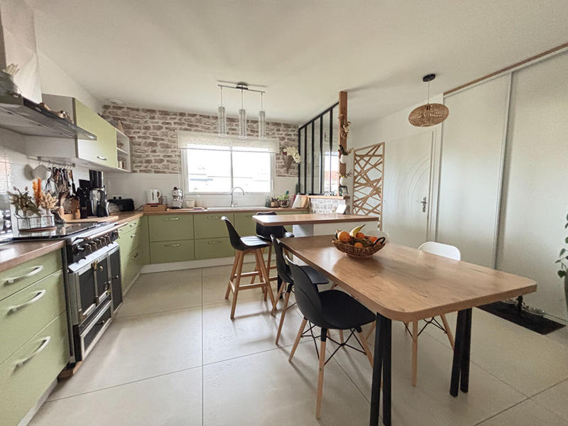 Maison - 102 m² - 3 pièces