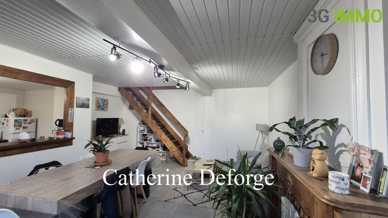 Maison - 280 m² - 12 pièces