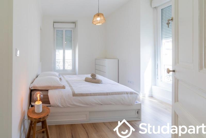 Chambre - 10 m² - 1 pièce