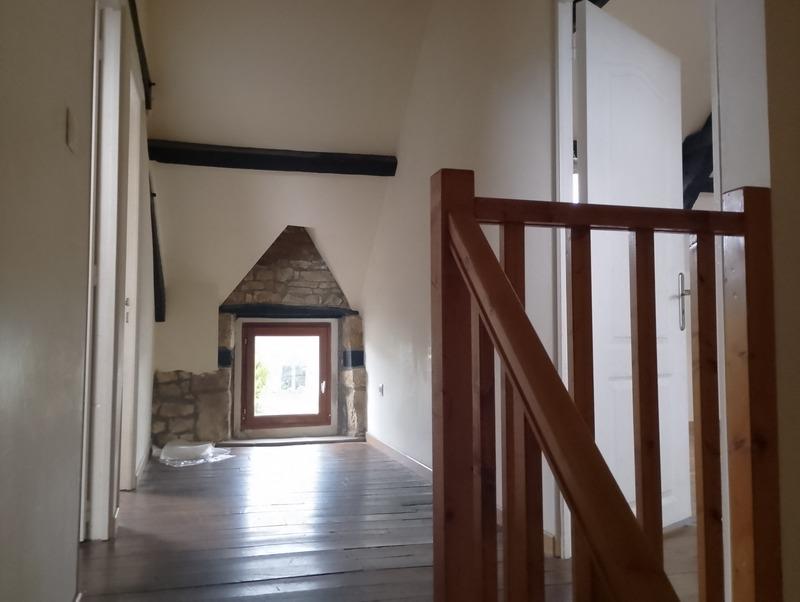 Maison - 104 m² - 4 pièces